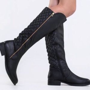 Steve Madden quilted boots